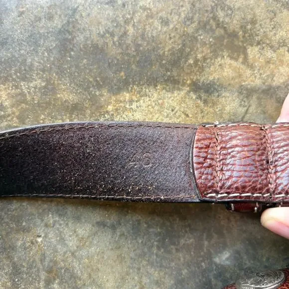 Beautiful Vintage 90s Bison Leather Belt‎ - Picture 2 of 5
